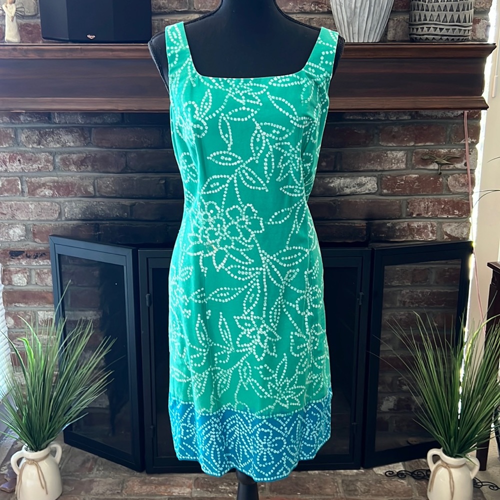 Jones New York cute summer dress.